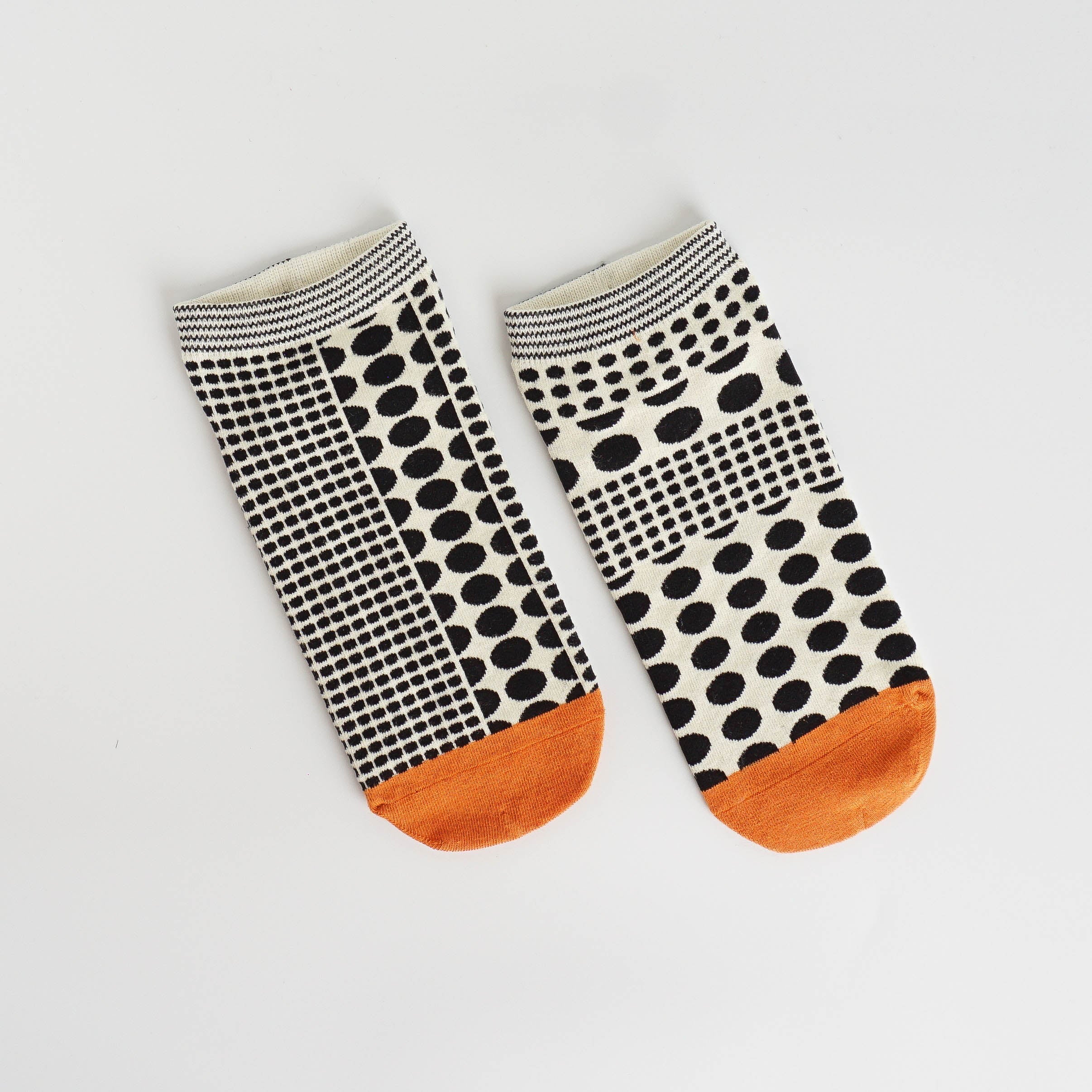 White Abstract Ankle Socks