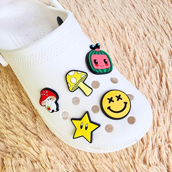 Mario Star Charm